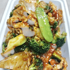 Best Chicken w. Garlic Sauce in Arbutus, MD