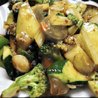 Best Mix Vegetable w. Garlic Sauce in Arbutus, MD